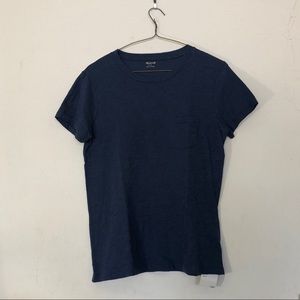 Comfy basic blue T-shirt